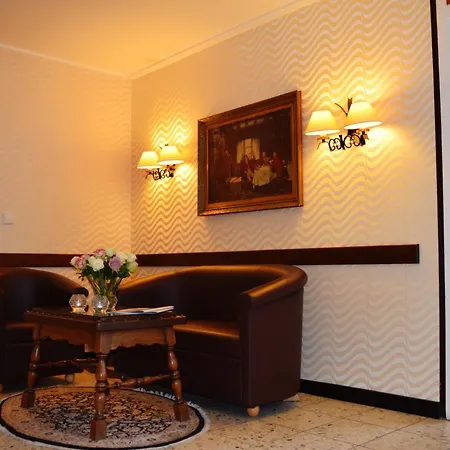 Hotel Regina *