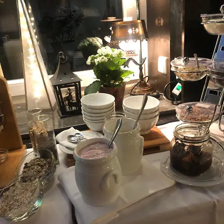 Regina * Ludwigshafen am Rhein